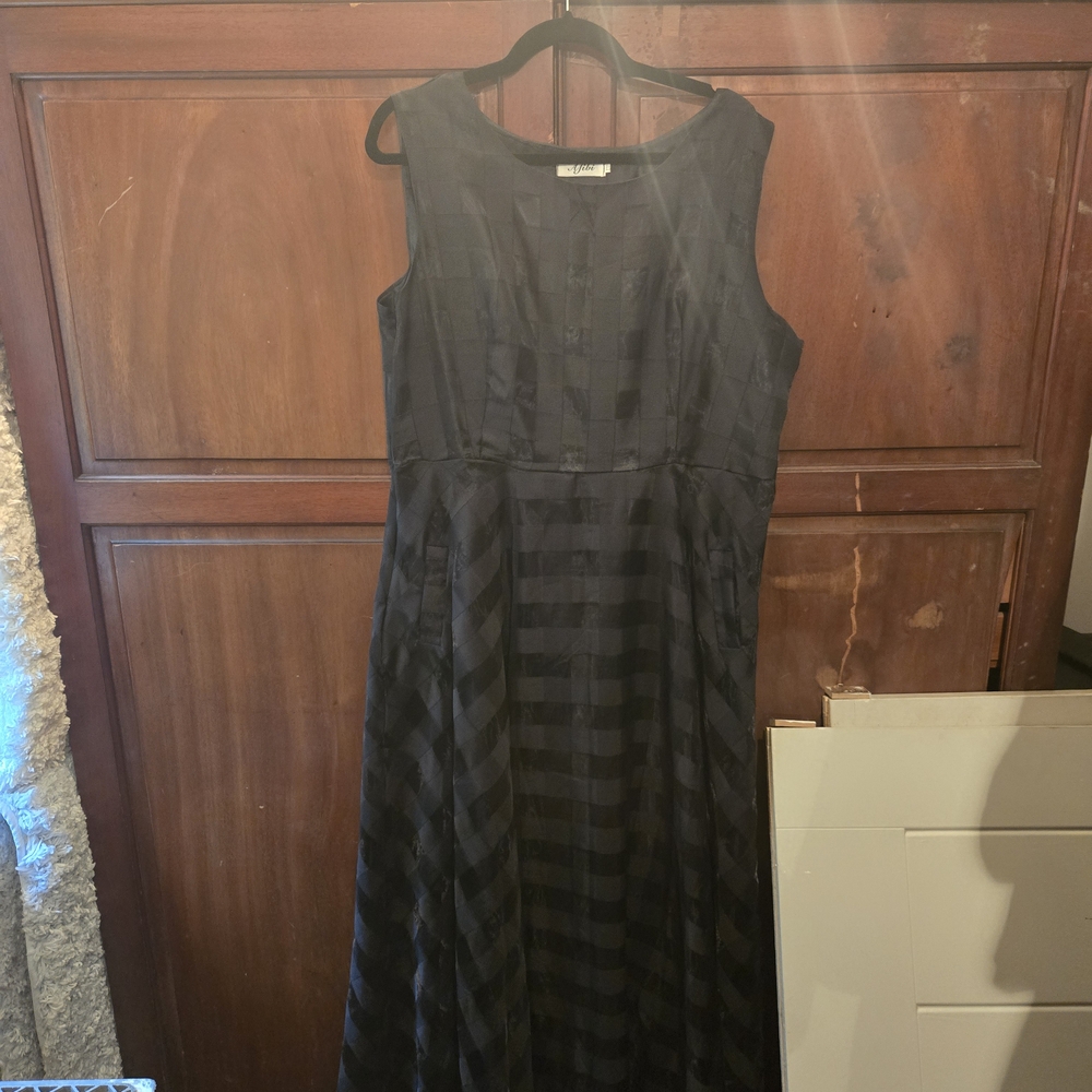 SHEIN Black Plunge Maxi Sundress for Cocktail